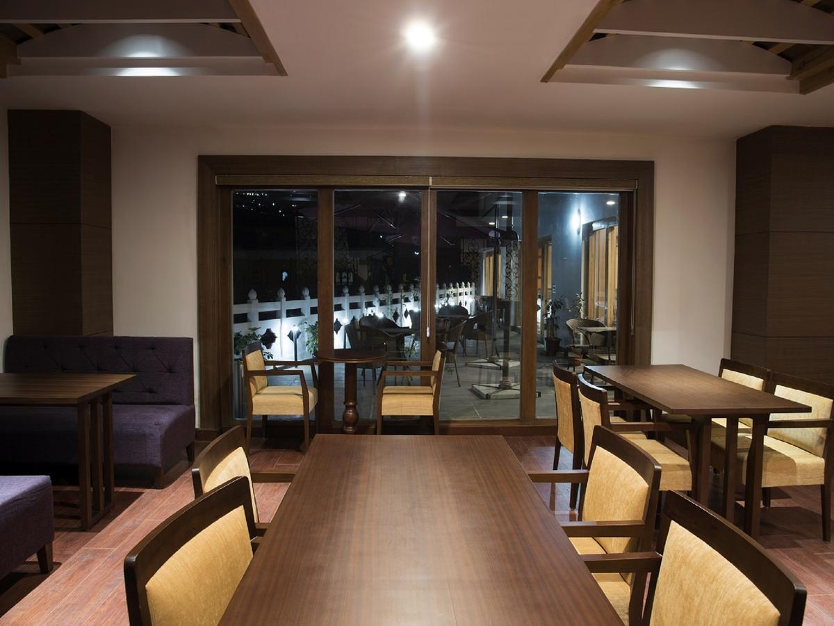 Cityhotel, ทิมพู ภายนอก รูปภาพ